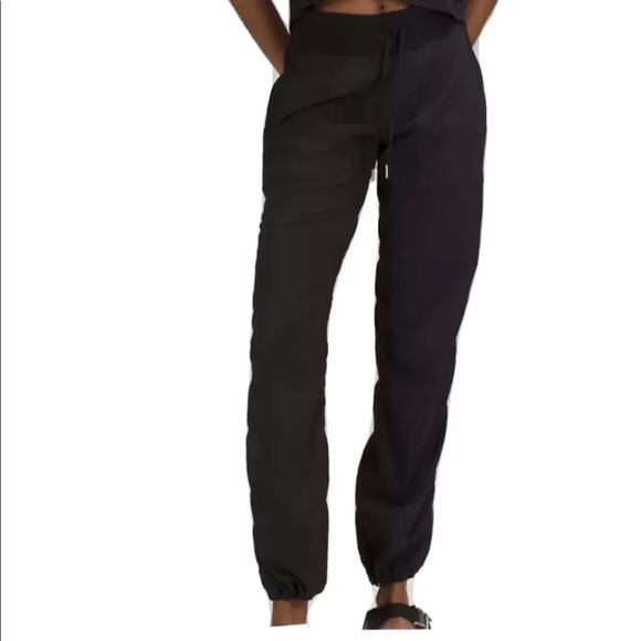 Lululemon Dance Studio Pants Unlined Black Cinch Hem + Waist Size 8 - Picture 2 of 11